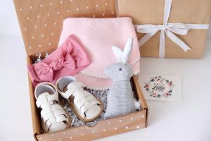 Comprehensive Review: Personalized Baby Hamper Gifts